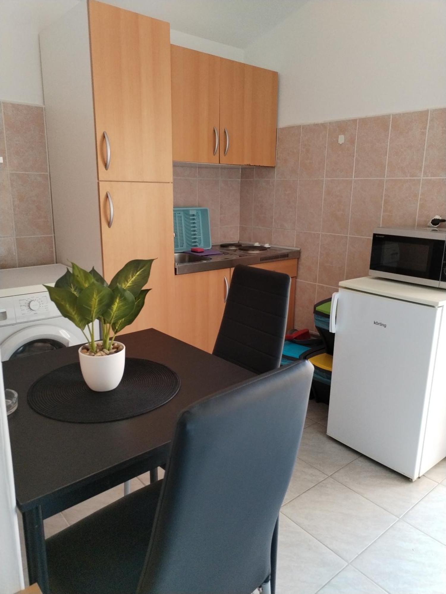 Apartmani Luka Banjol Room photo